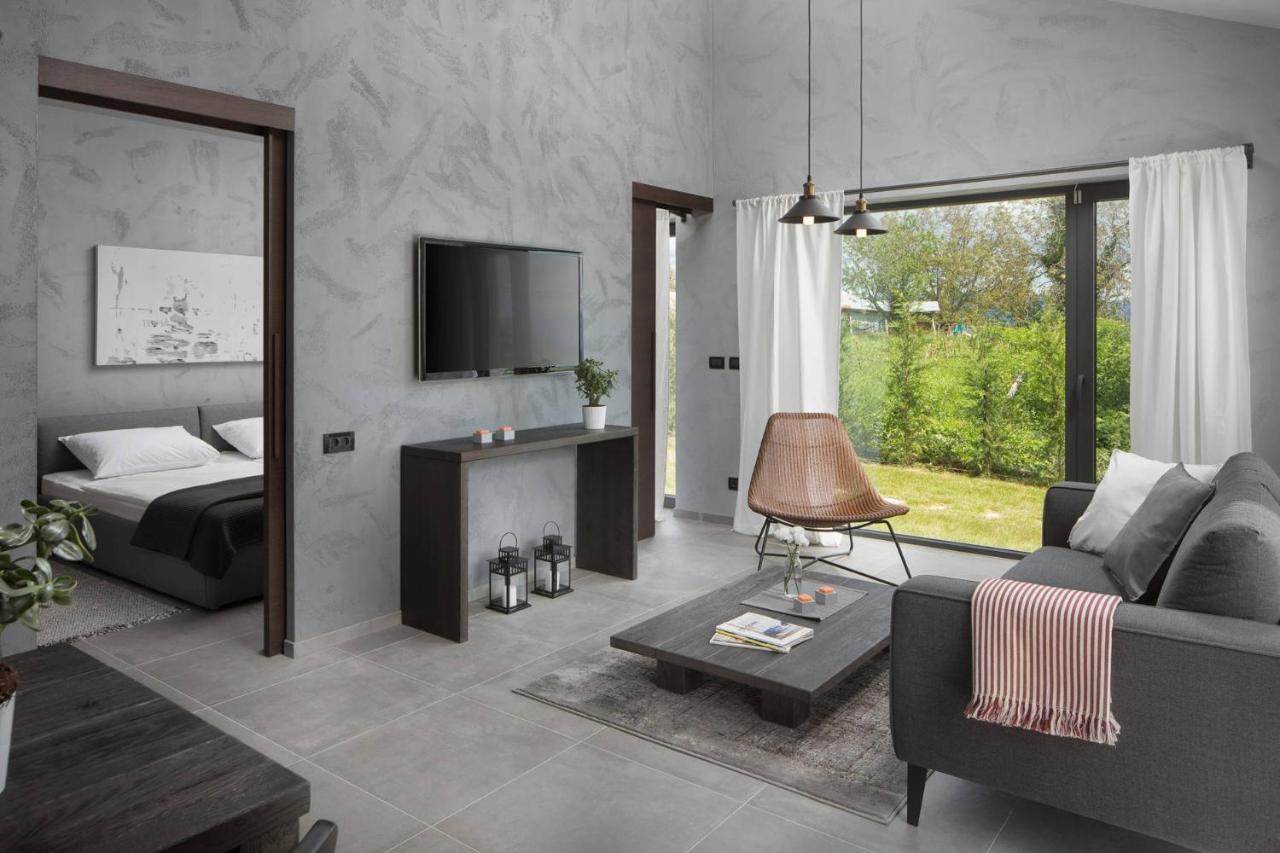 Terra Histria - Boutique Stone House Villa Oprtalj Bagian luar foto